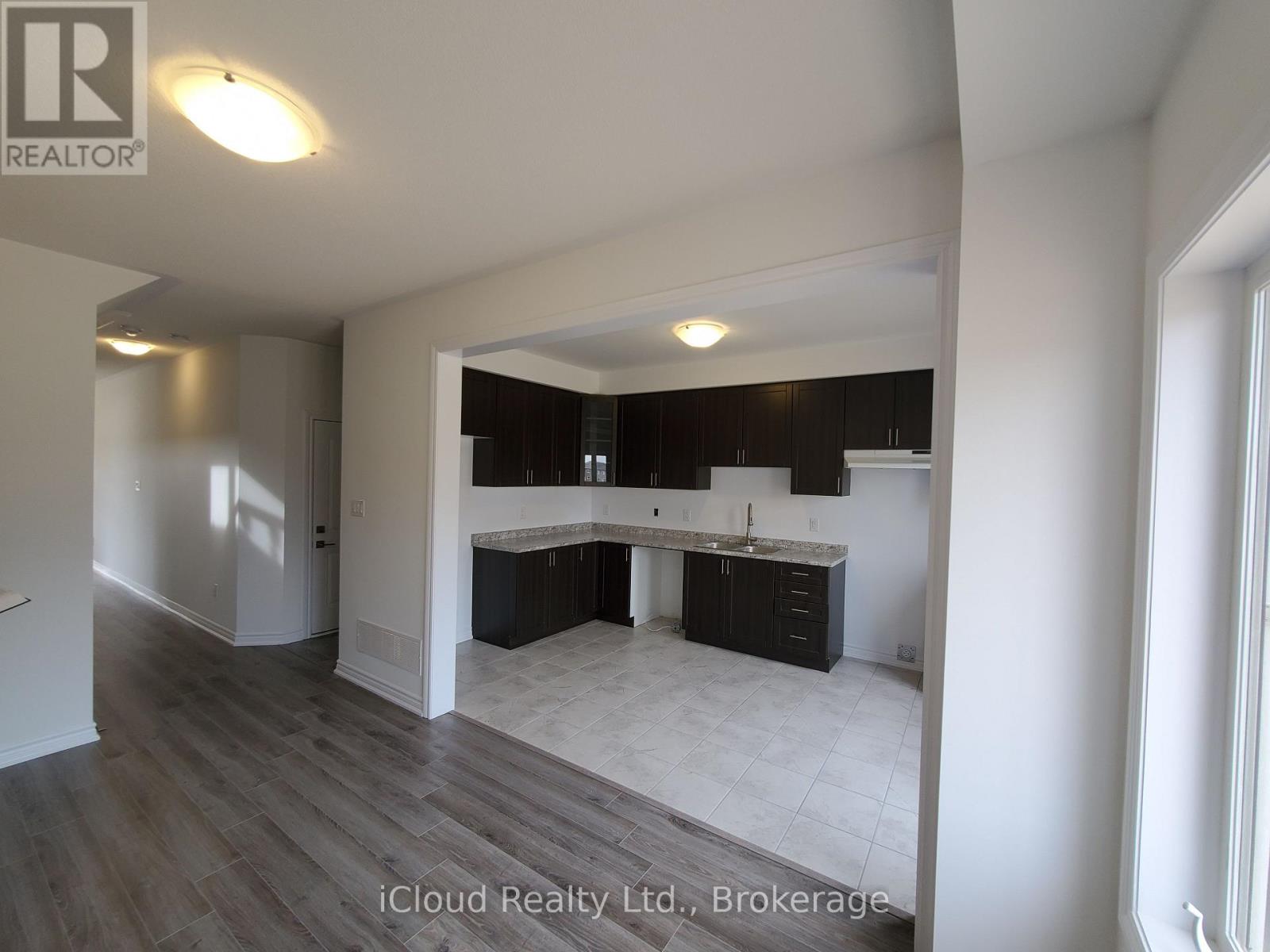 Semi-Detached/Link at 152 WERRY AVENUE, Southgate
