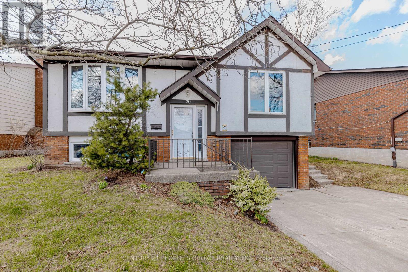 Detached at 20 NORMAJEAN AVENUE, Hamilton (Eleanor)