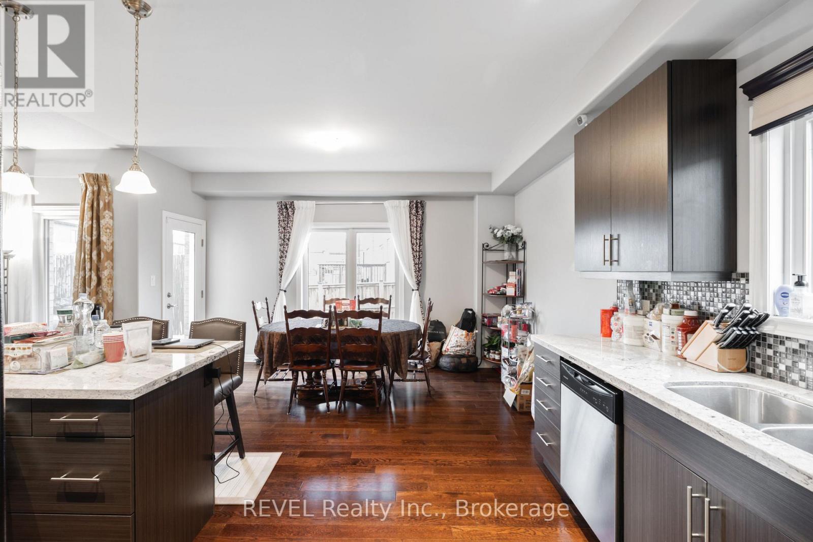 Detached at 29 BERGENSTEIN CRESCENT, Pelham