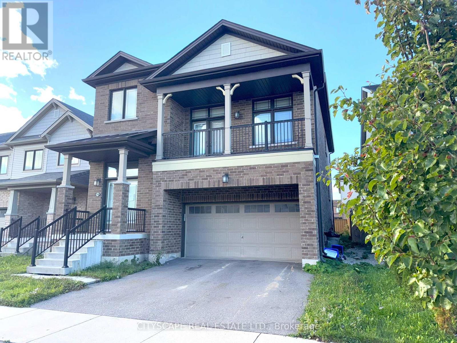 Detached at 16 PAGEBROOK CRESCENT, Hamilton