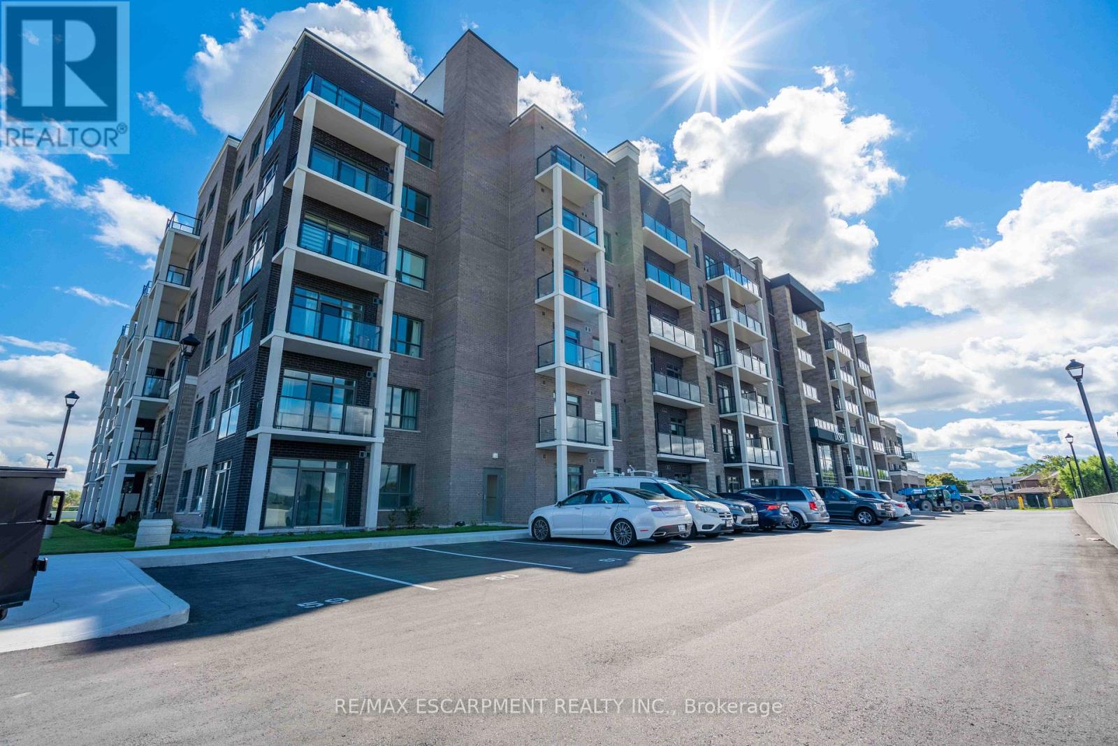 Apartment at 541 - 5055 GREENLANE ROAD, Lincoln (Lincoln Lake)