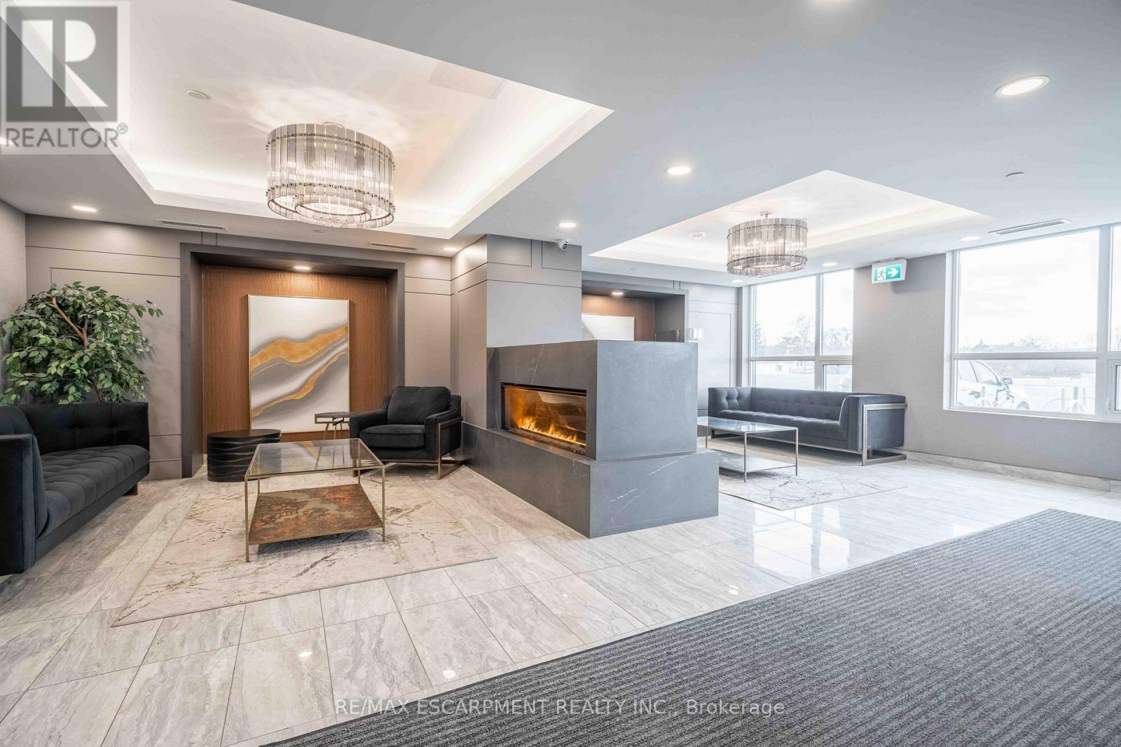 Apartment at 541 - 5055 GREENLANE ROAD, Lincoln