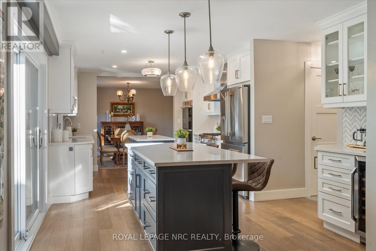 Detached at 16 BRIARFIELD CRESCENT, St. Catharines