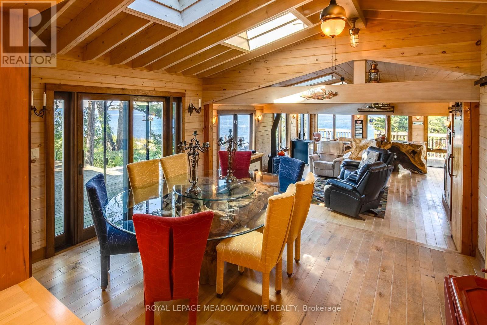 Detached at B433 CAMPBELL ISLAND, The Archipelago