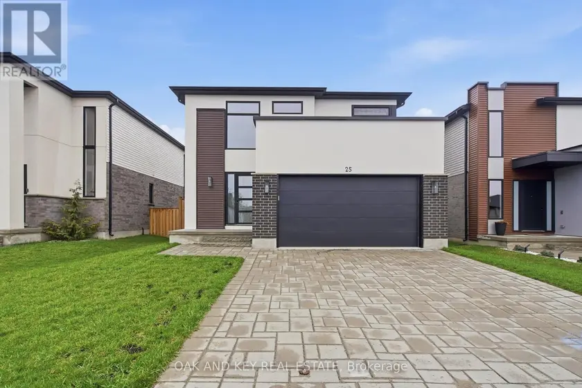 Detached at 25 ALEXANDER CIRCLE, Strathroy-Caradoc