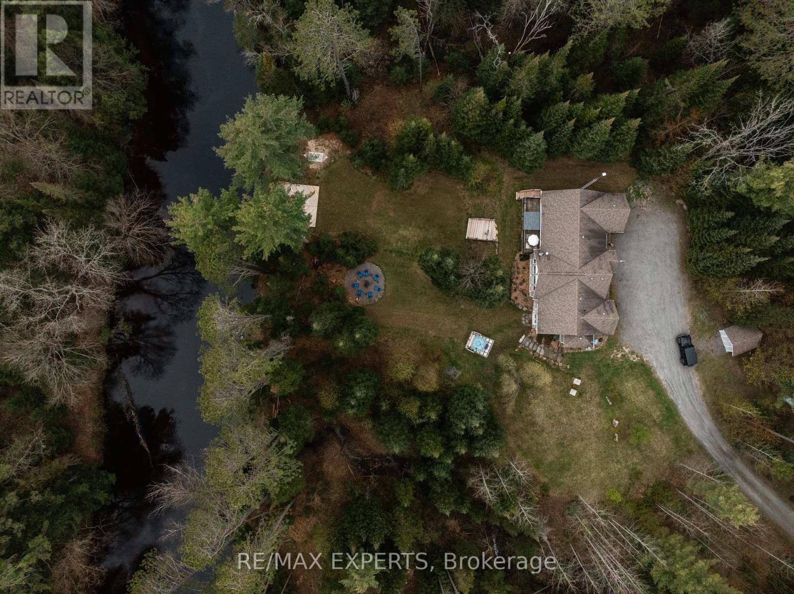 Detached at 1216 MIRIAM DRIVE, Bracebridge (Oakley)