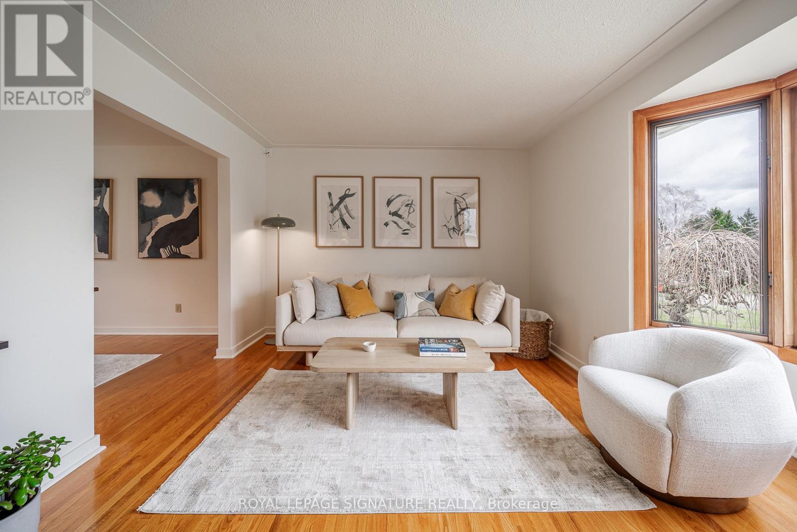 Detached at 27 SUNSET DRIVE, Woolwich