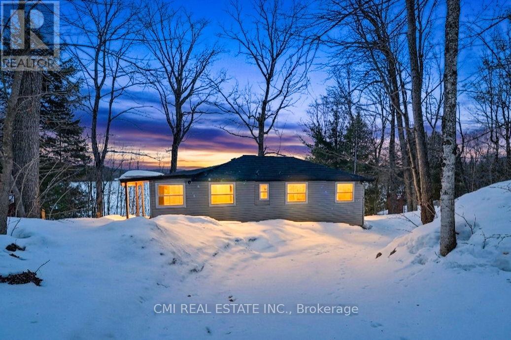 Detached at 63 SUNNYLEA AVENUE, Armour