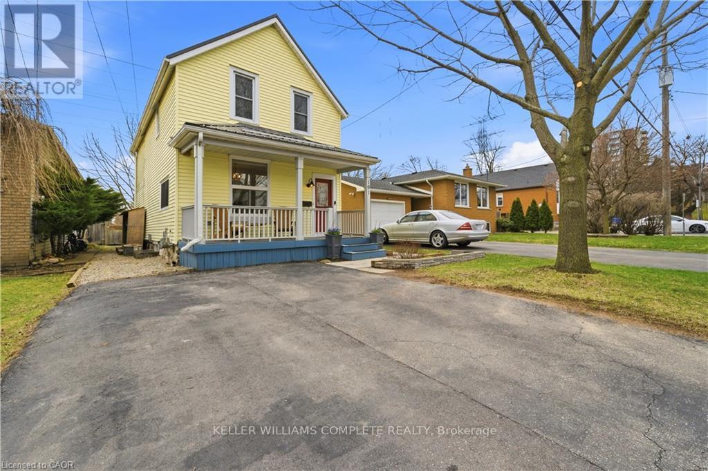 Detached at 191 BELL AVENUE, Hamilton (Bartonville)
