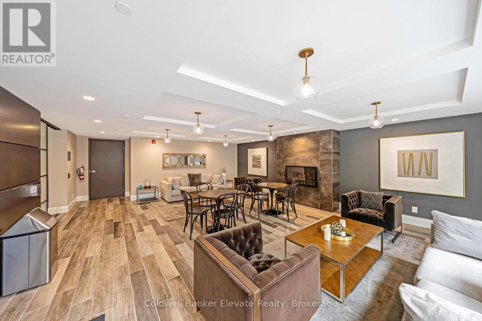 Apartment at 209 - 73 ARTHUR STREET S, Guelph