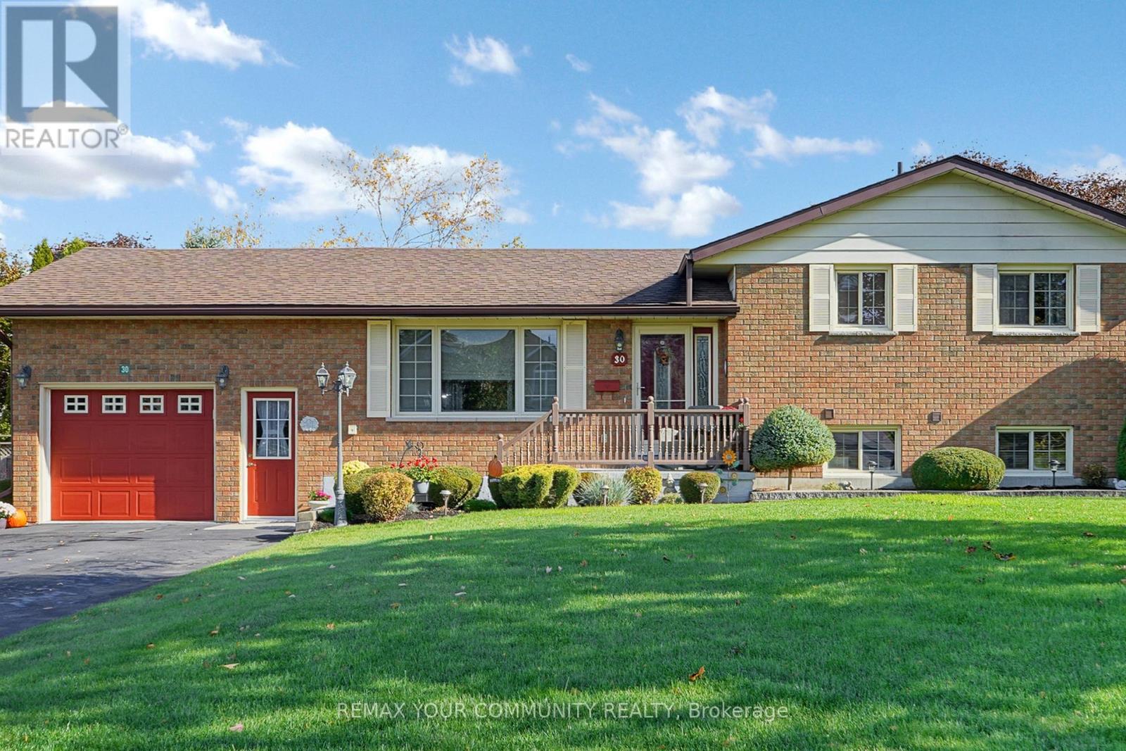 Detached at 30 GRANT DRIVE, Kawartha Lakes (Oakwood)