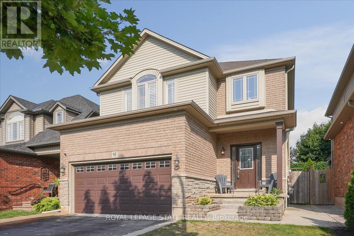 Detached at 95 HEMLOCK WAY, Grimsby (Grimsby West)