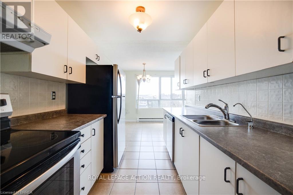 Apartment at 501 - 65 HIGHLAND CRESCENT, Kitchener