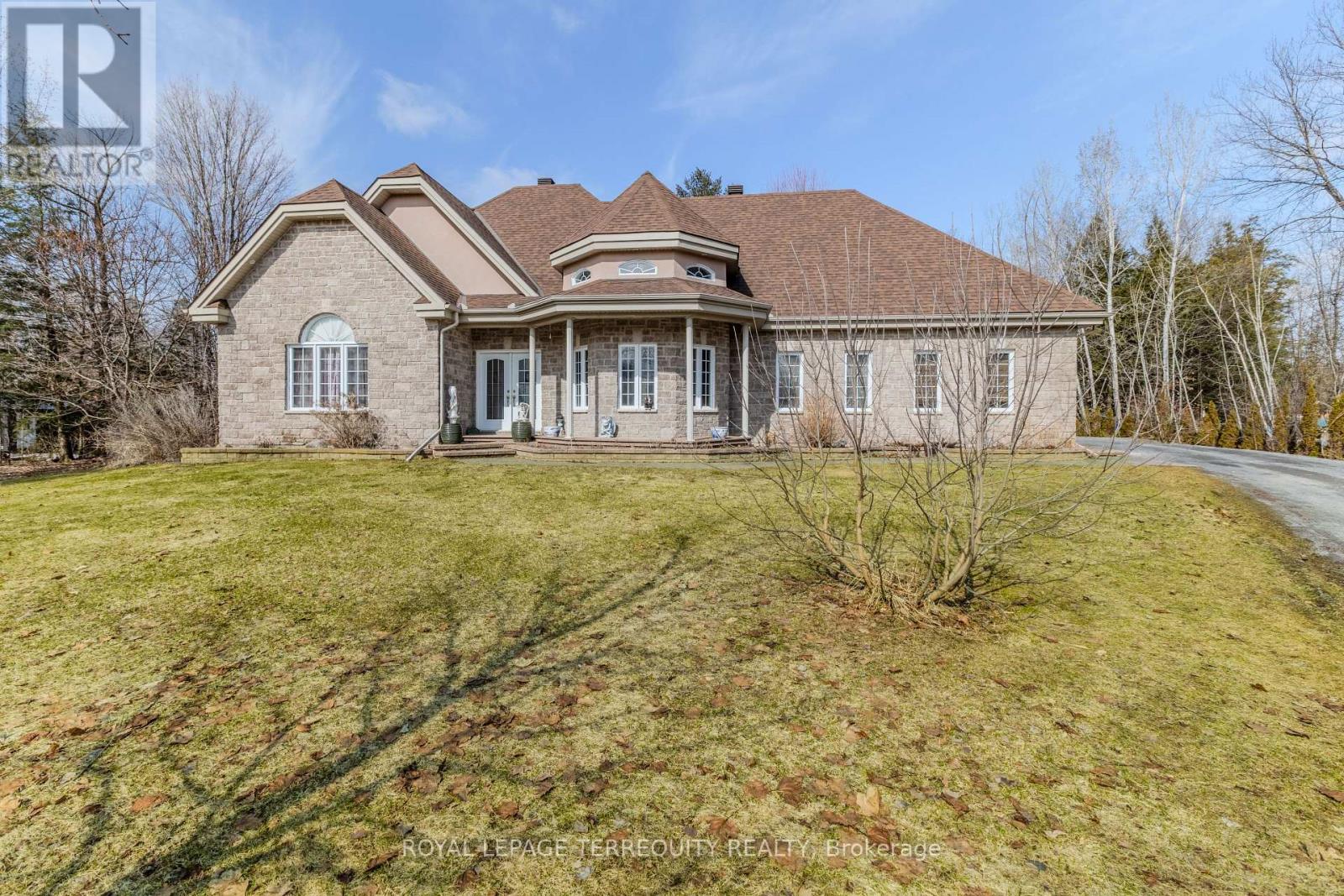 Detached at 591 DU PARC ROAD, Champlain