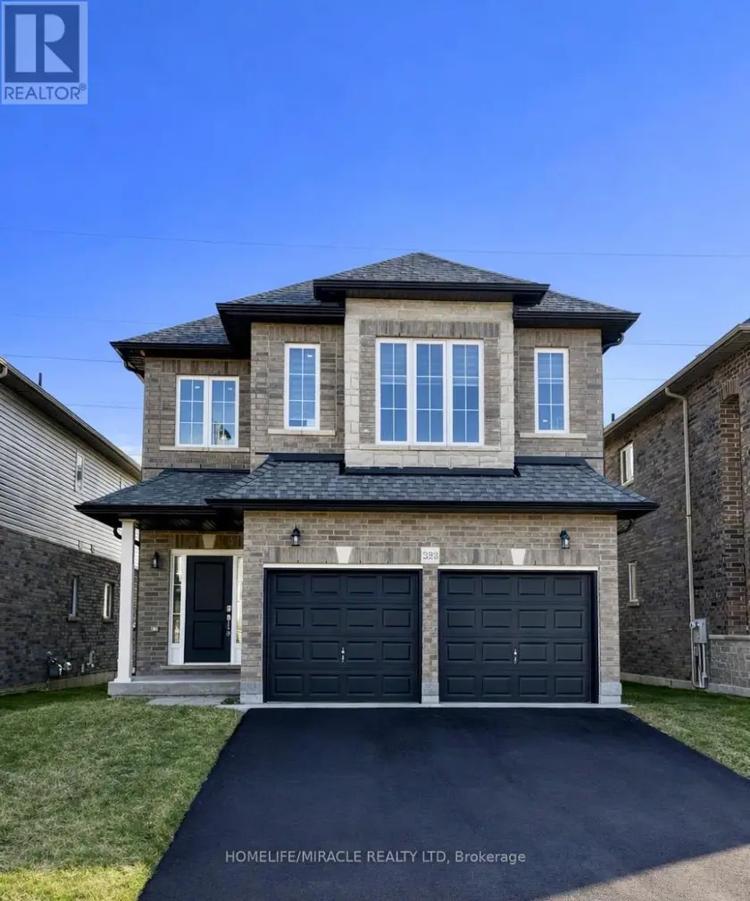 Detached at 223 ROCKLEDGE DRIVE, Hamilton