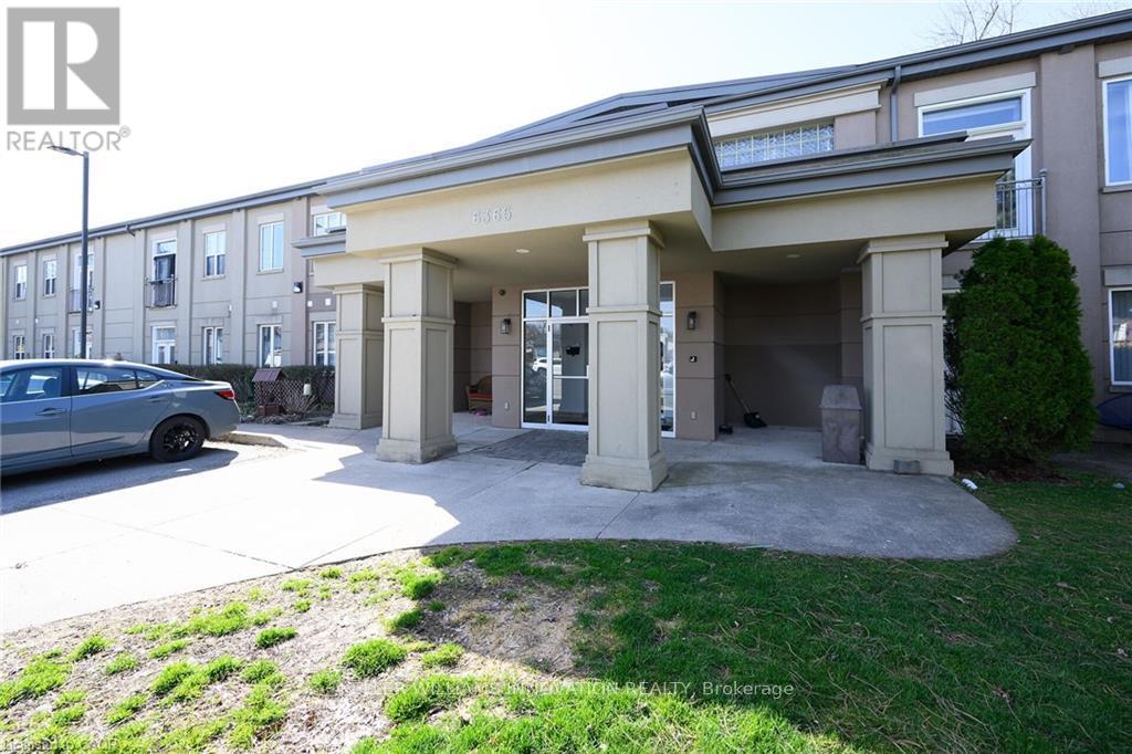 Apartment at 105 - 6365 DRUMMOND ROAD, Niagara Falls (Dorchester)