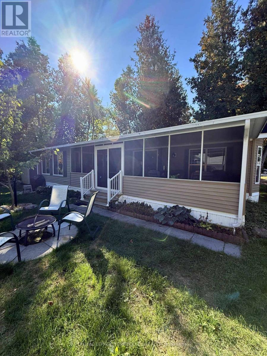 Detached at 14 ROCKHAVEN, Selwyn