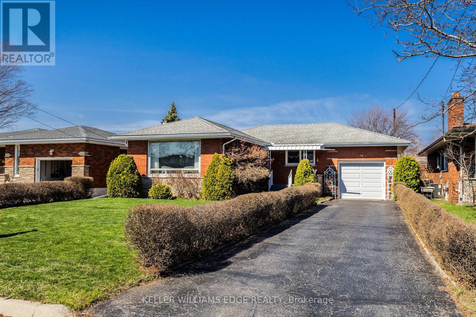 Detached at 14 PLEASANT AVENUE, Hamilton (Stoney Creek)