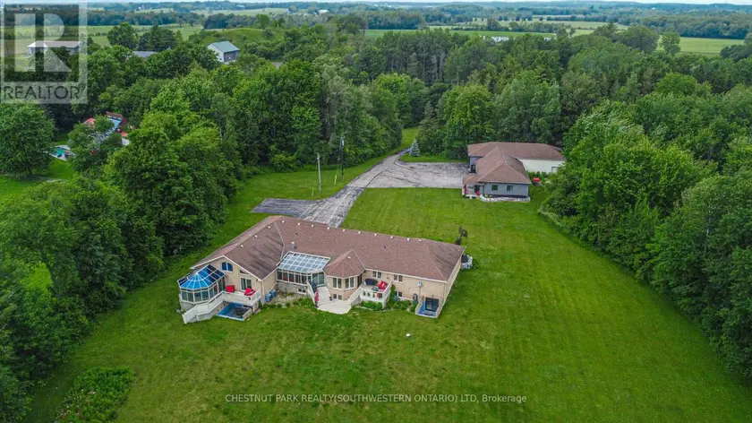 Detached at 1971 BERLETT'S ROAD, Wilmot