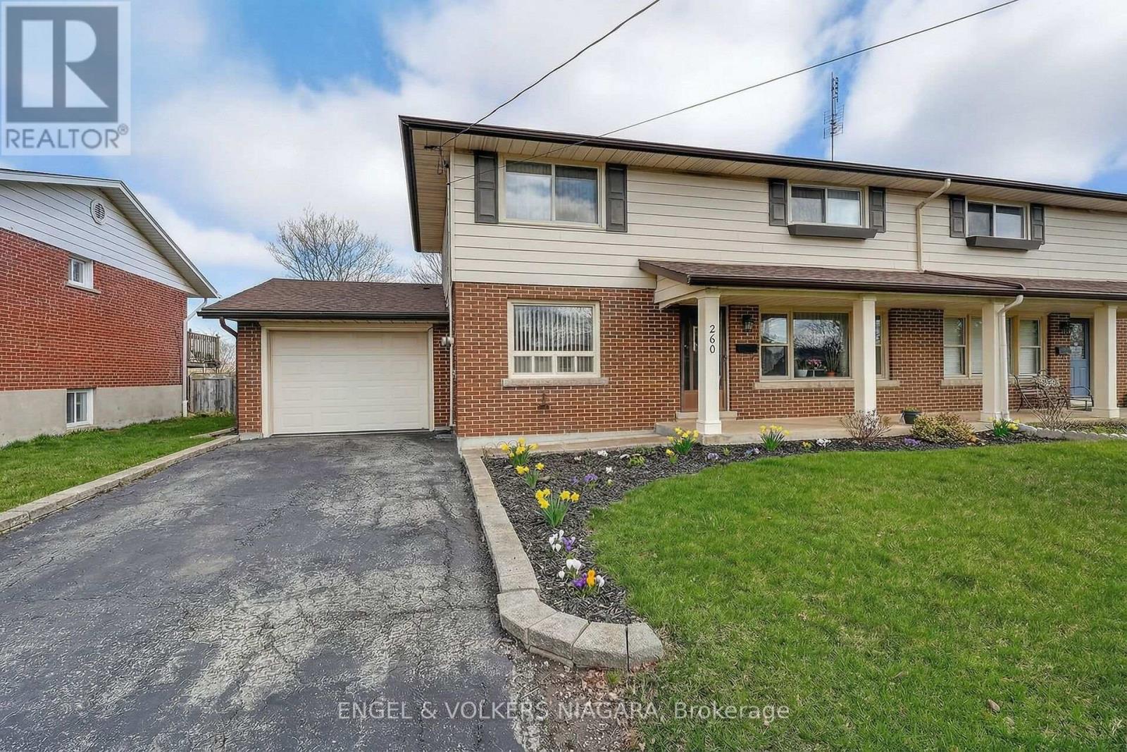 Semi-Detached/Link at 260 ST. PAUL STREET W, St. Catharines (Ridley)