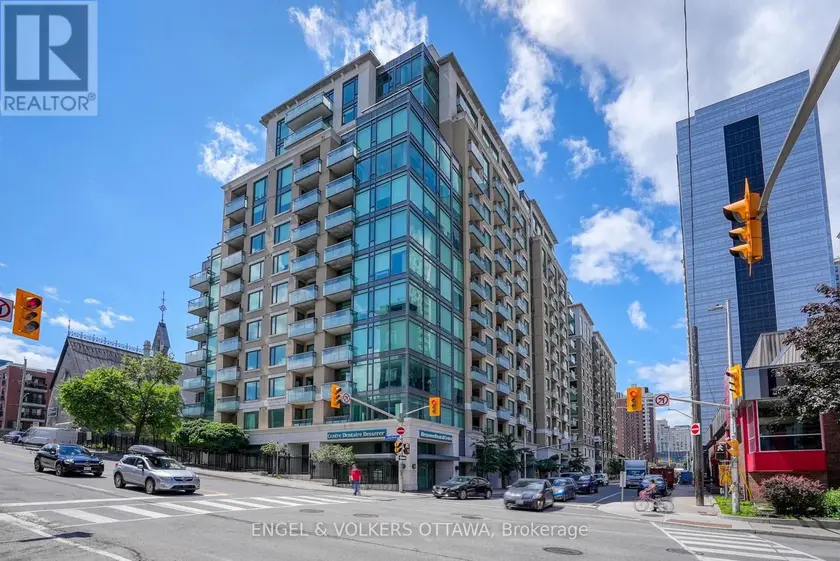 Apartment at 811 - 238 BESSERER STREET, Ottawa