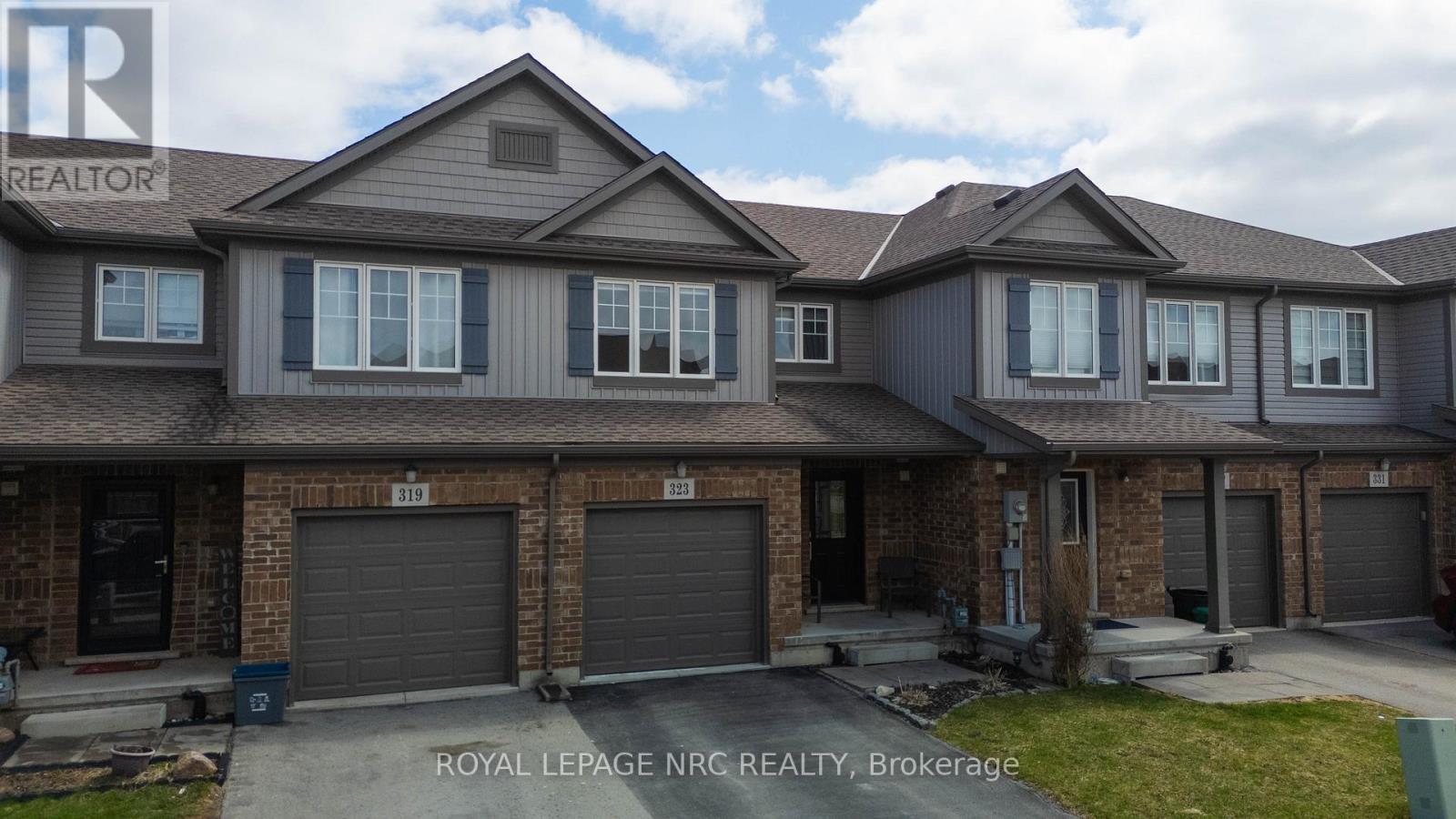 Townhouse at 323 SILVERWOOD AVENUE, Welland (Coyle Creek)