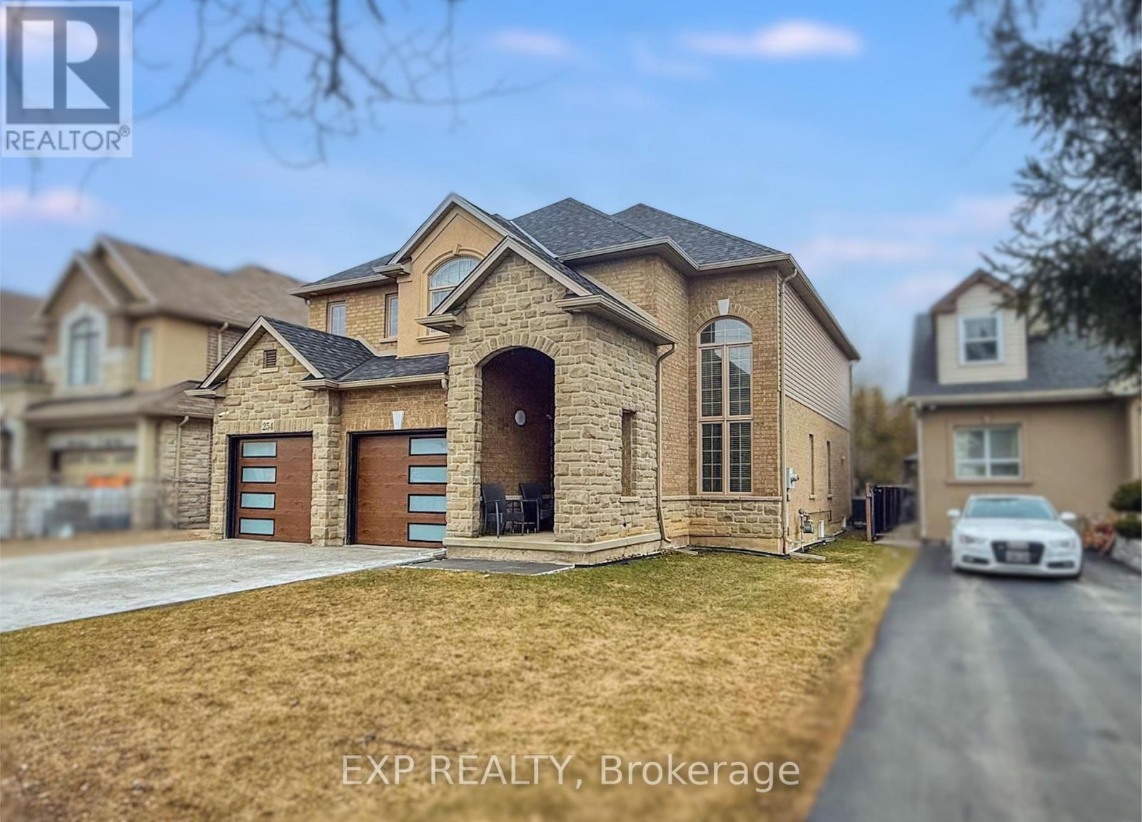 Detached at 254 RYMAL ROAD W, Hamilton (Sheldon)