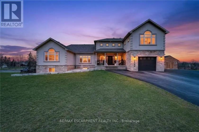 Detached at 5499 ATTEMA CRESCENT, West Lincoln