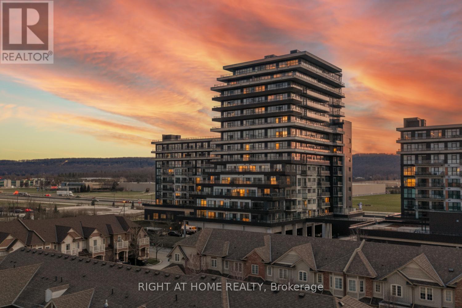 Apartment at 711 - 550 NORTH SERVICE ROAD, Grimsby (Grimsby Beach)