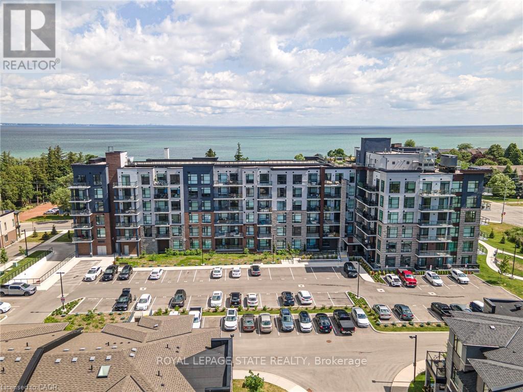 Apartment at 418 - 600 NORTH SERVICE ROAD, Hamilton (Lakeshore)