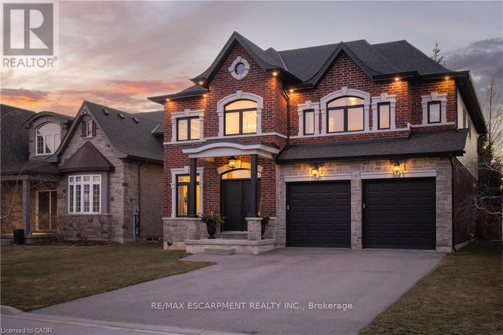 Detached at 41 CREANONA BOULEVARD, Hamilton (Winona Park)
