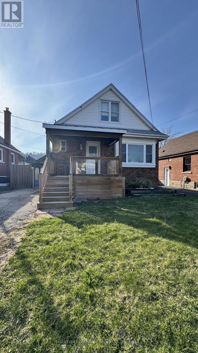 Detached at MAIN - 166 ERINDALE AVENUE, Hamilton (Rosedale)