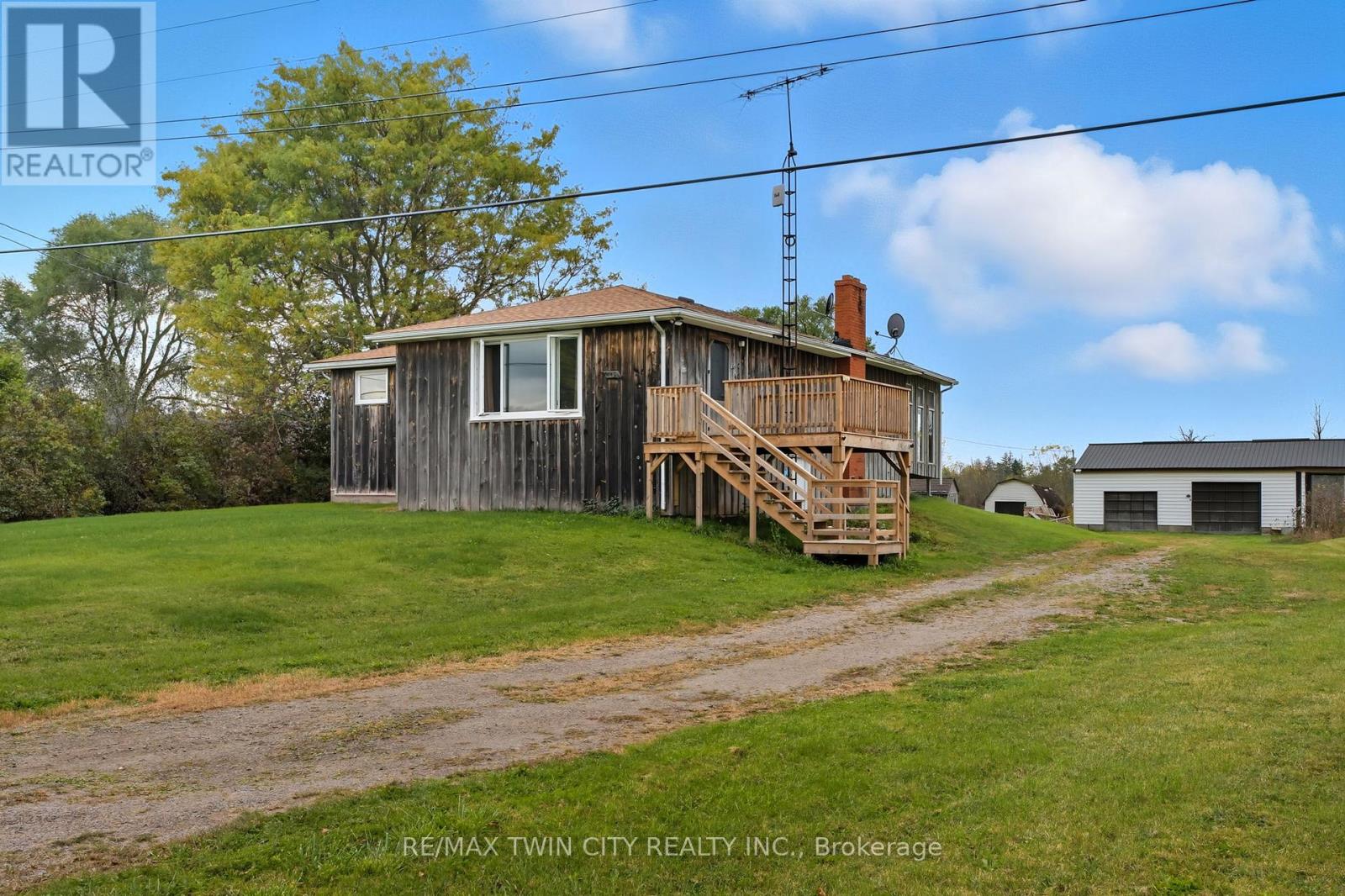 Detached at 2091 CONCESSION 6 ROAD W, Hamilton