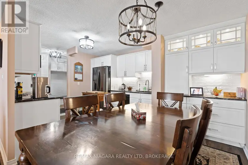 Apartment at B5 - 7 GALE CRESCENT, St. Catharines