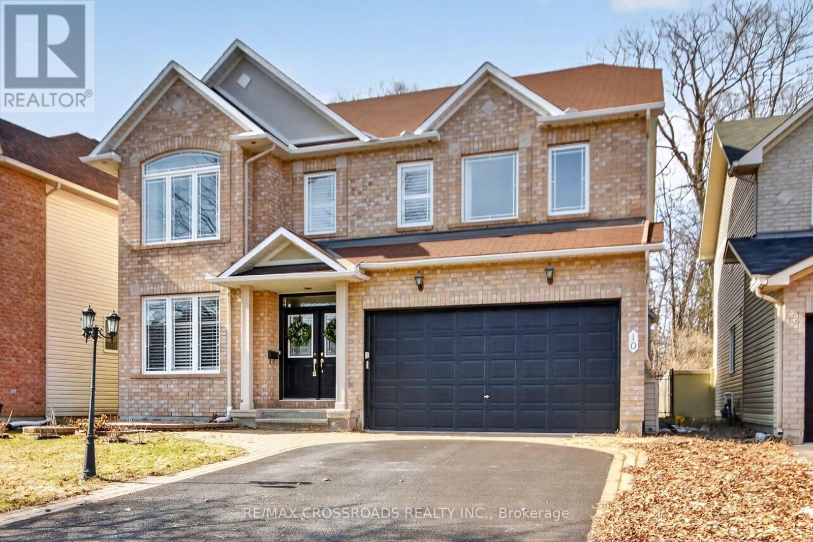 Detached at 10 TIERNEY DRIVE, Ottawa
