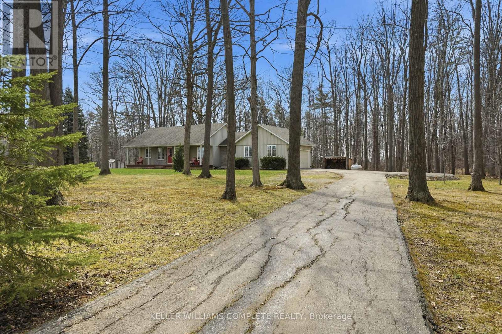 Detached at 4732 HALDIMAND ROAD 20, Haldimand (Dunnville)