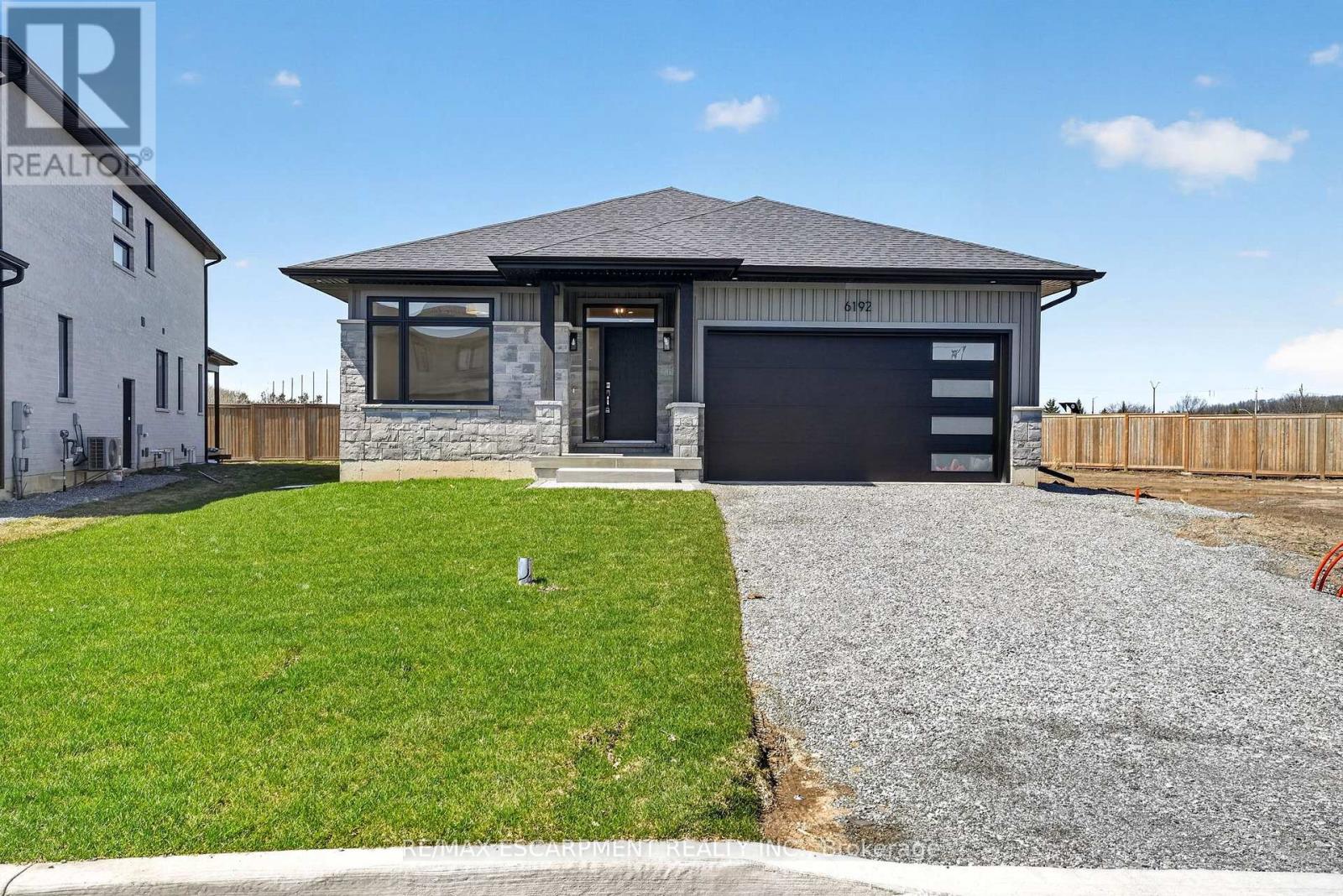 Detached at 6192 CURLIN CRESCENT, Niagara Falls (Forestview)