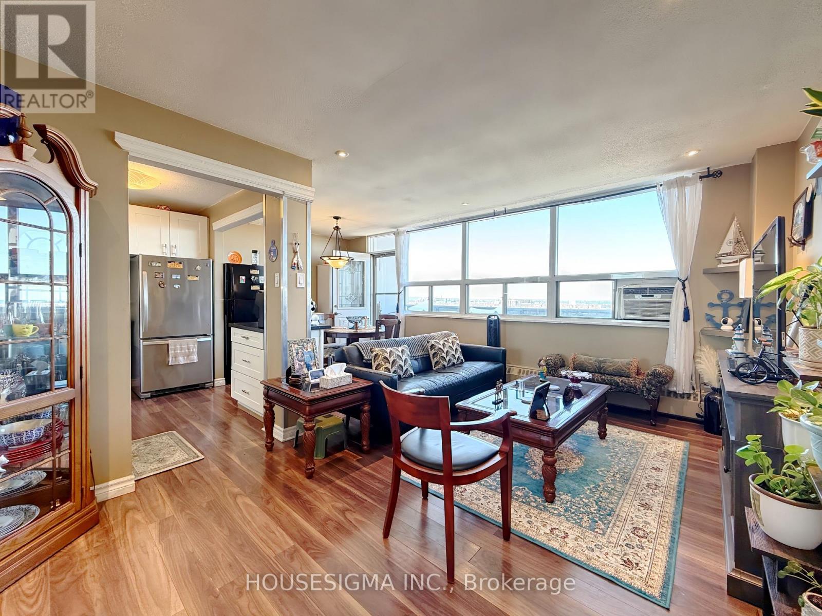 Apartment at 1002 - 15 ALBRIGHT ROAD, Hamilton (Vincent)