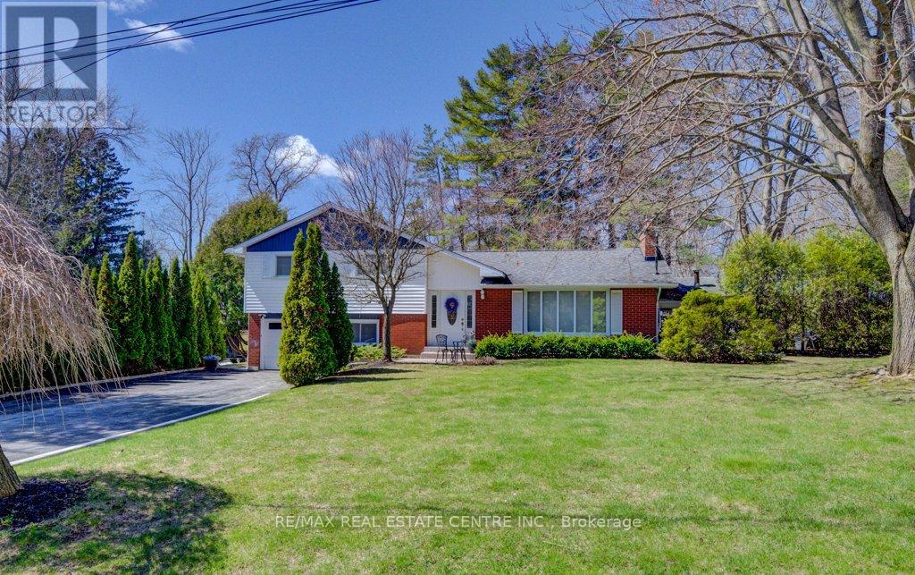 Detached at 25 CAREY STREET, Hamilton