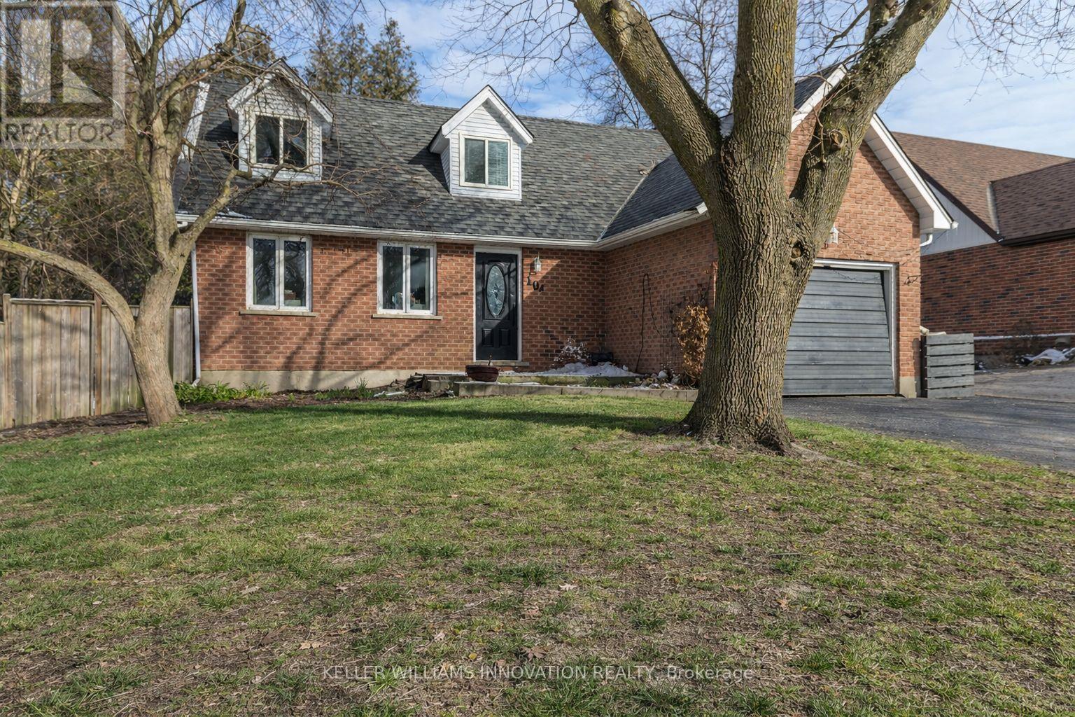 Detached at 104 HENRY STREET, Guelph/Eramosa (Rockwood)