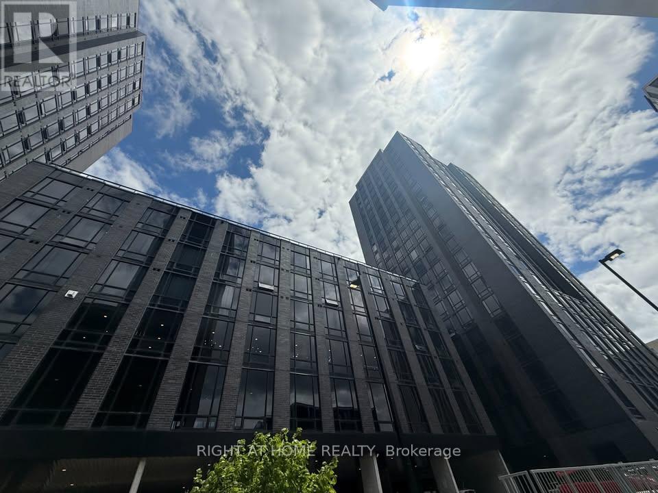 Apartment at 925 - 145 COLUMBIA STREET W, Waterloo