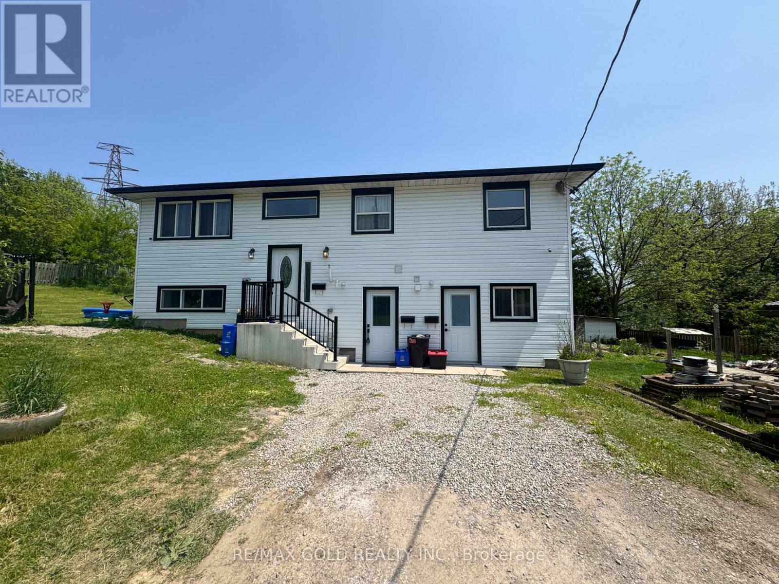 Detached at UNIT 2 - 91 LOCKS ROAD, Brantford