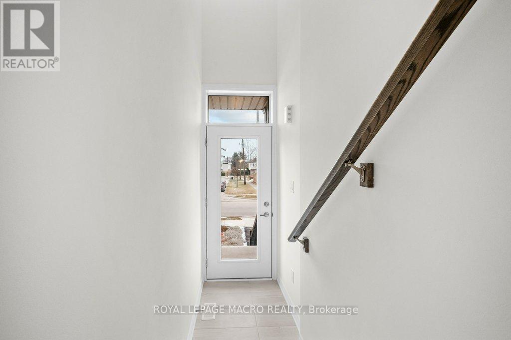 Townhouse at 15B BINGHAM ROAD, Hamilton (McQuesten)