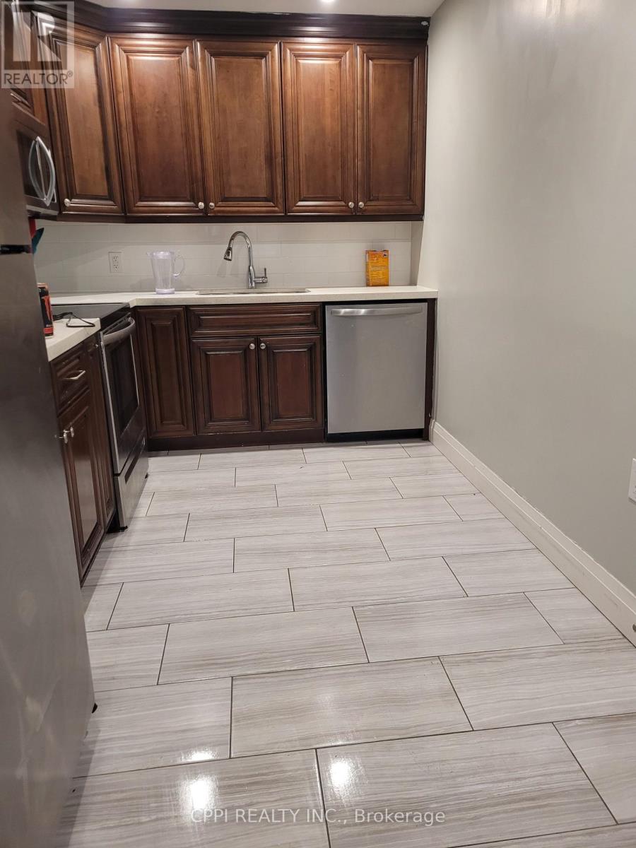 Multiplex at 102 - 67 MINTO STREET, Port Colborne (Main Street)