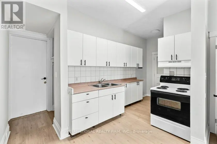 Multiplex at 2A - 67 ONTARIO AVENUE, Hamilton