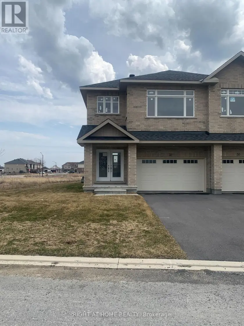 Townhouse at 32 WYLIE WAY, Carleton Place