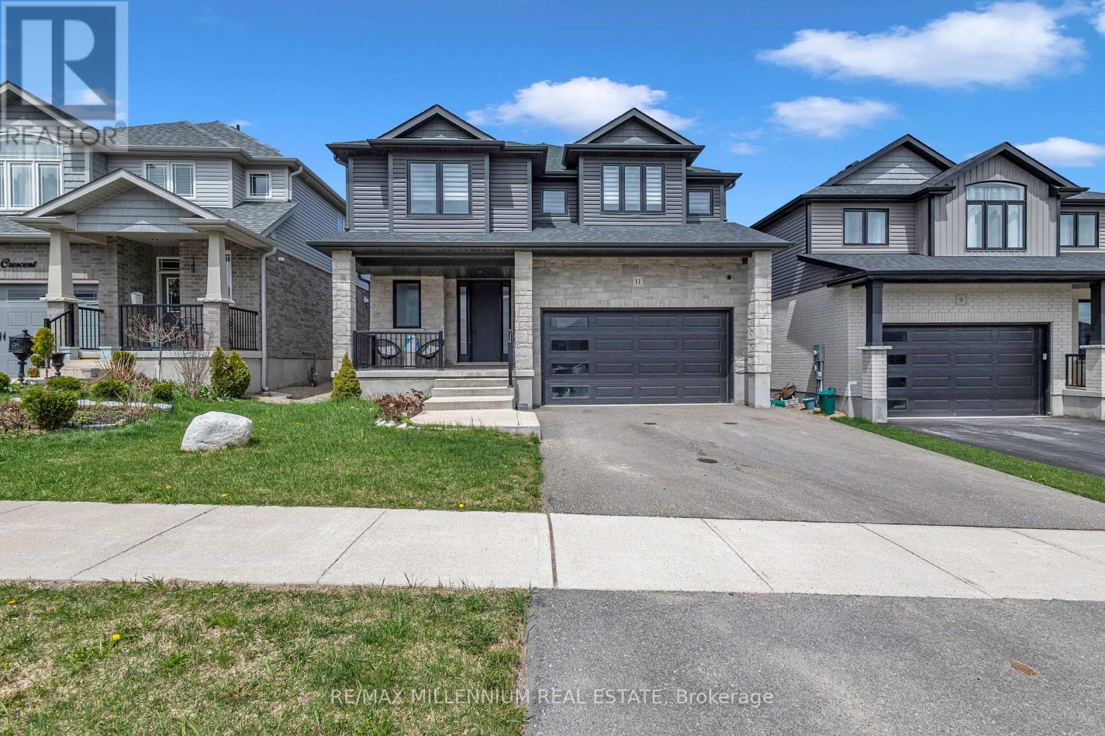 Detached at 11 TINDALL CRESCENT S, East Luther Grand Valley