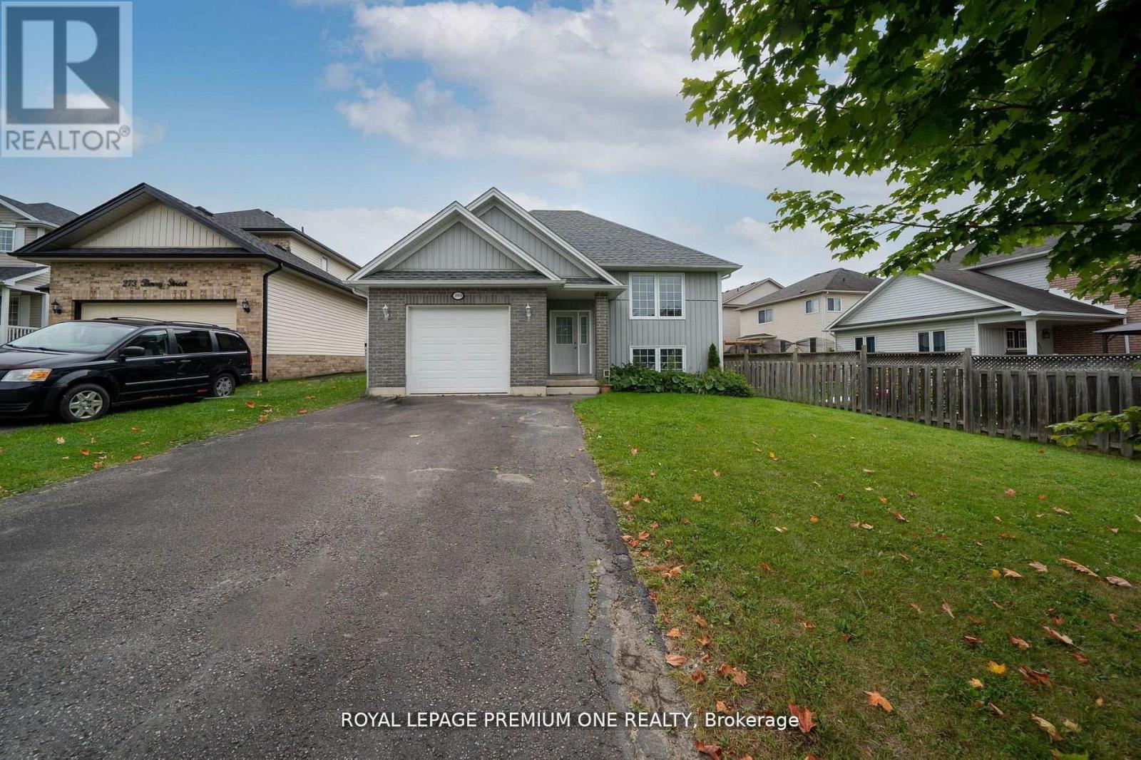 Detached at 269 BERRY STREET, Shelburne