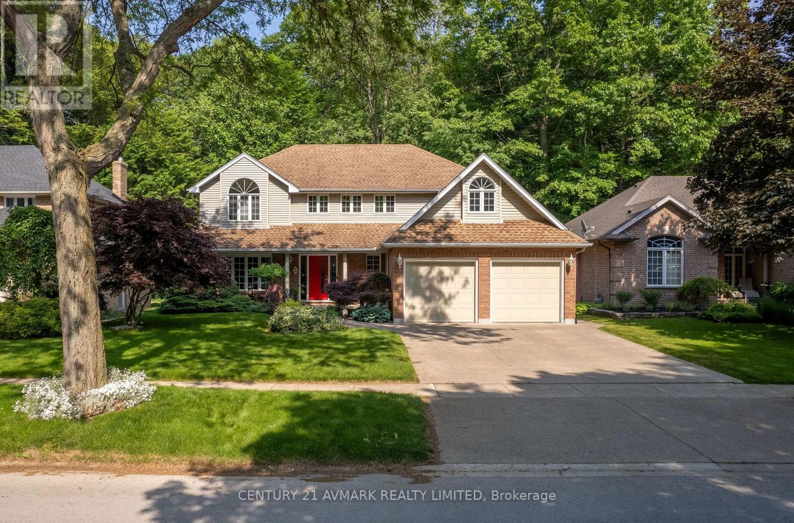 Detached at 5 MILBURN DRIVE, Pelham (Fonthill)