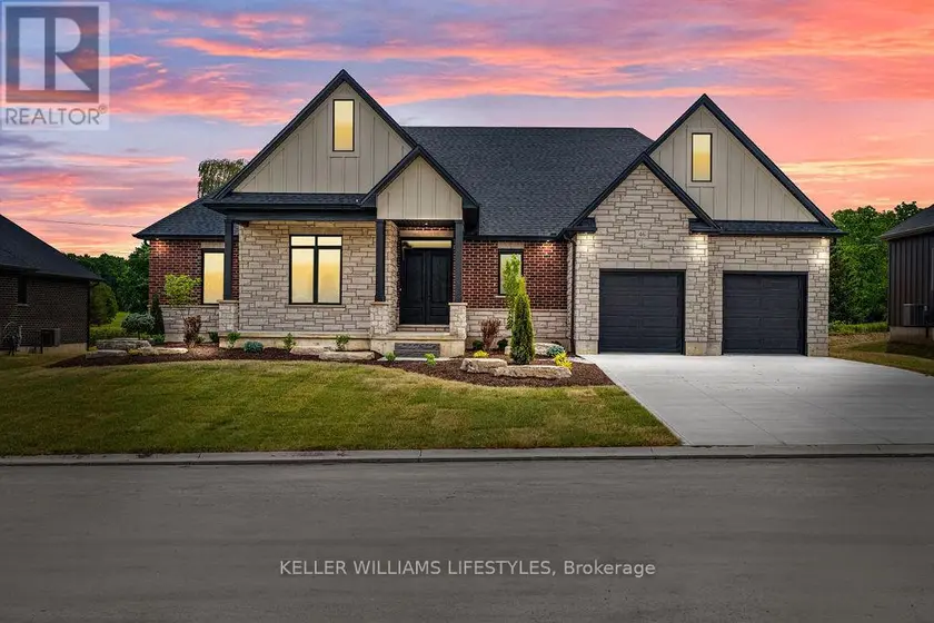 Detached at 28 ALEXANDER GATE, Lambton Shores
